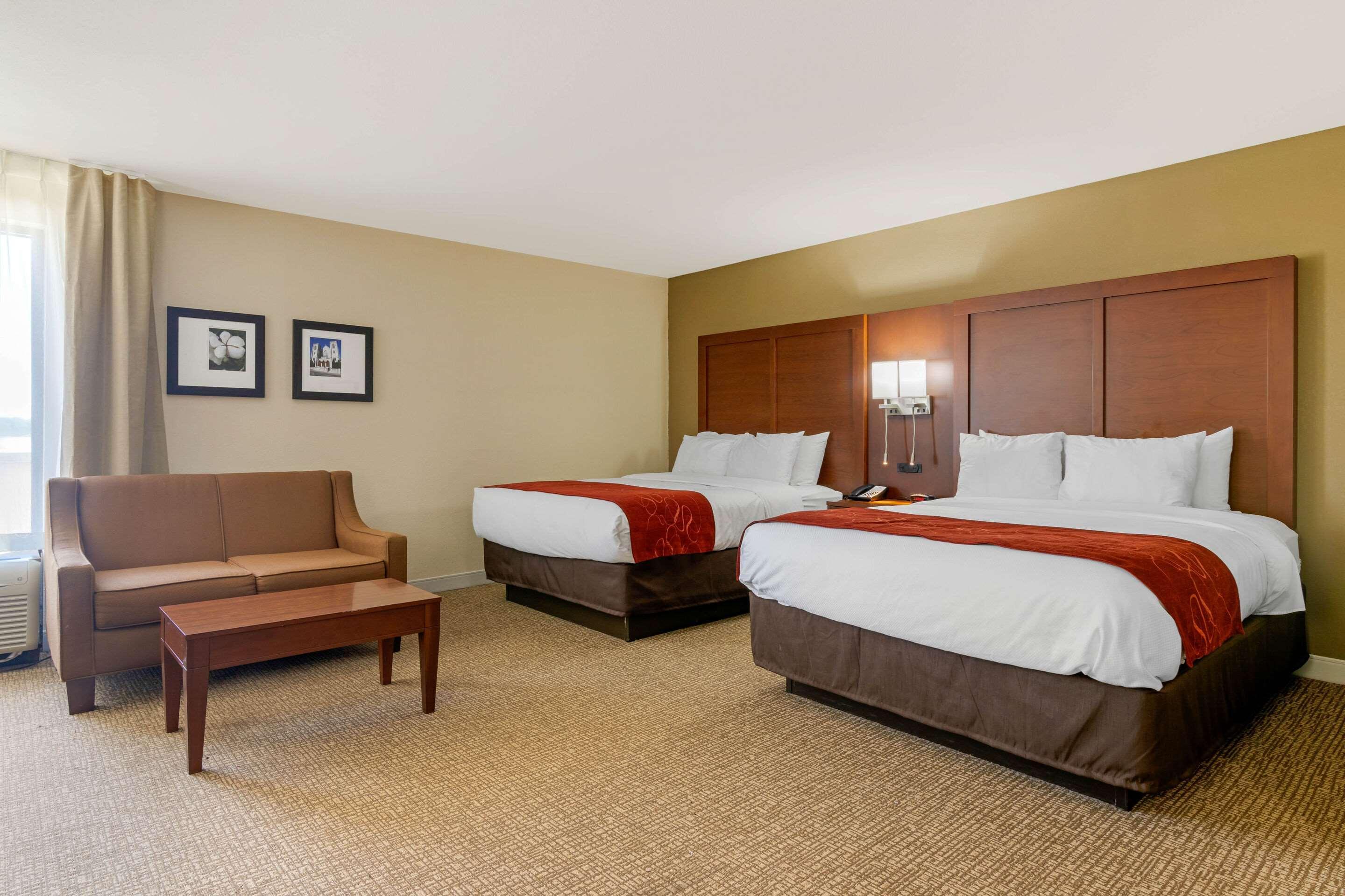 Comfort Inn & Suites Macon West Exterior photo